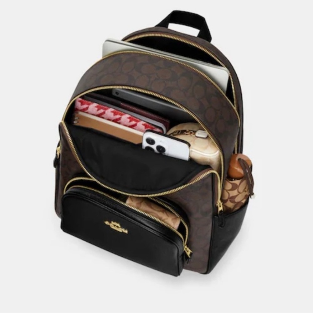 Large Court Backpack In Signature Canvas - Picture 11 of 12